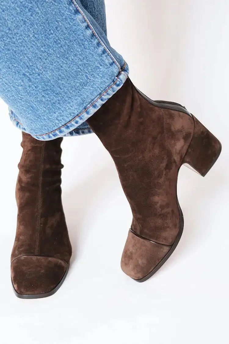 Rita | Botas con Tacón Alto Marrón Oscuro y Punta Cuadrada