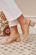 Marisol | Tacones Caqui con Hebilla