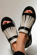 Wanda | Zapatillas con Puntera Redonda Abierta y Flecos en Contraste