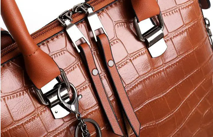 Elvira | Set de 4 Bolsos con Textura Cocodrilo