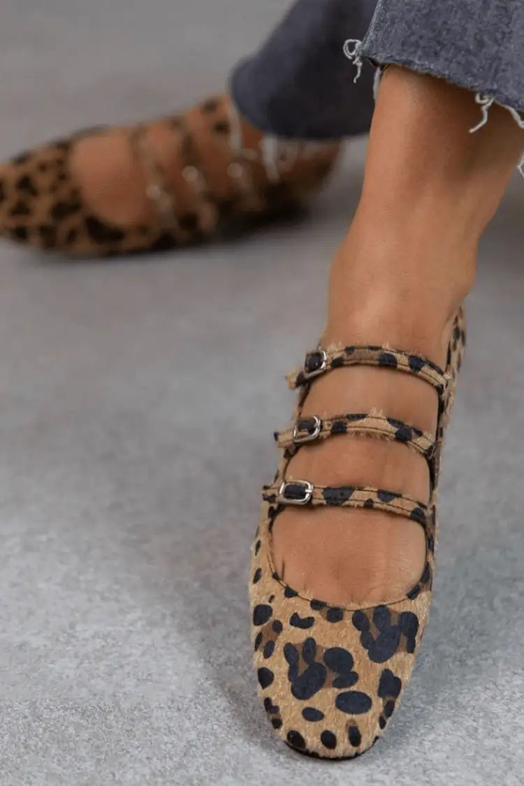 Romina | Zapatos Planos Mary Jane con Tres Hebillas y Estampado de