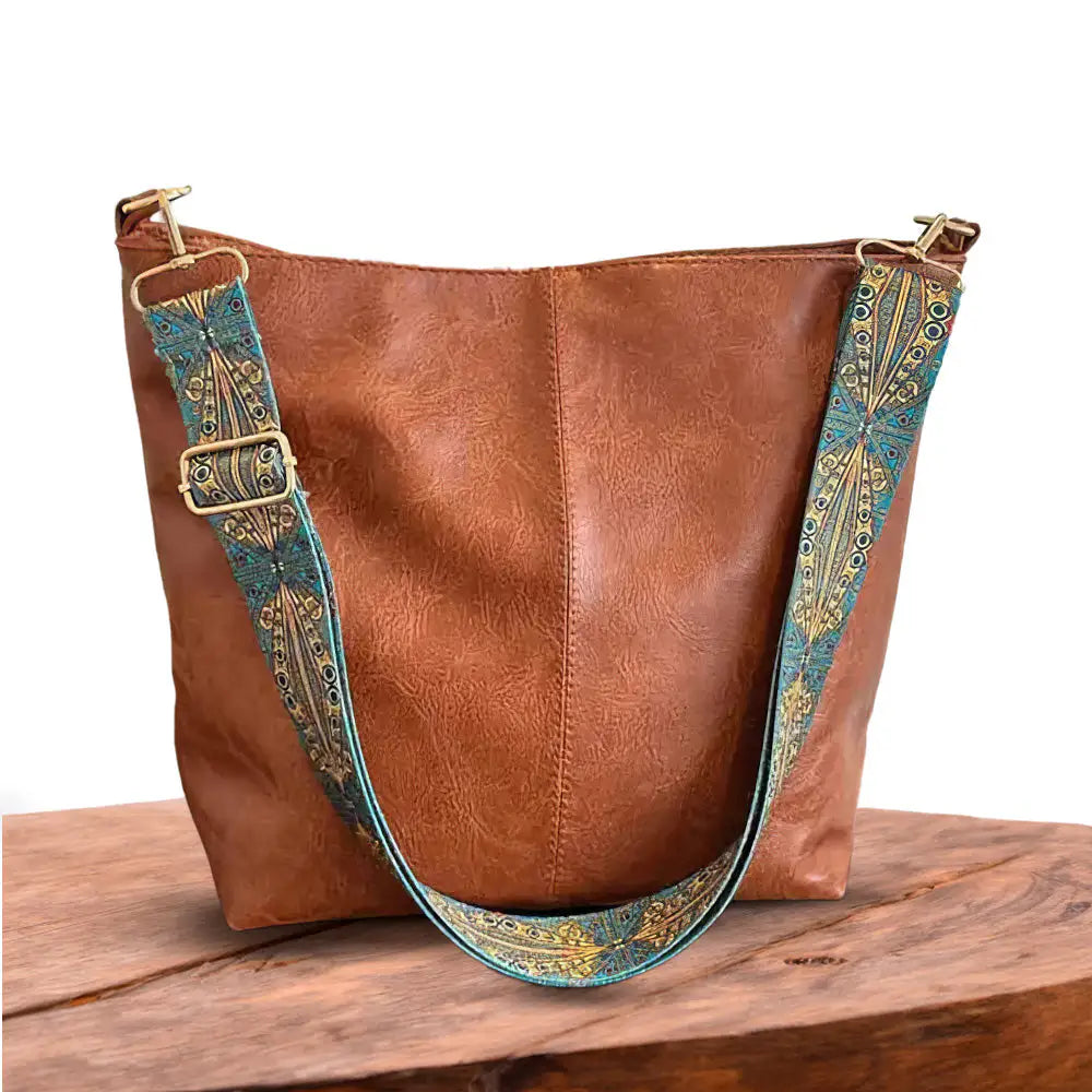 Cecilia | Bolso de Hombro con Correa Étnica Ancha