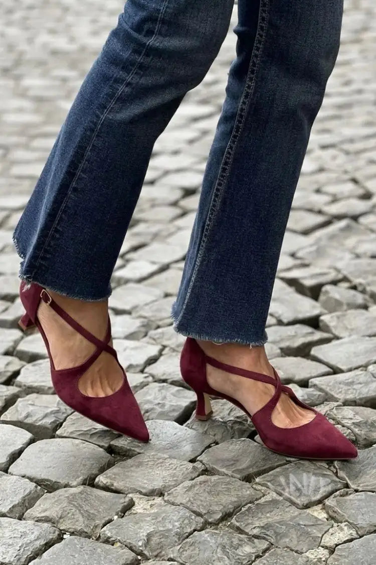 Amparo | Tacones Caqui con Hebilla