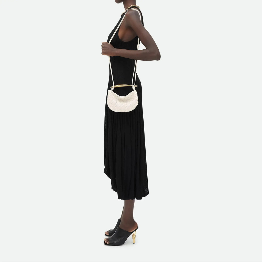 Cecilia | Bolso Hobo de Tejido Trenzado