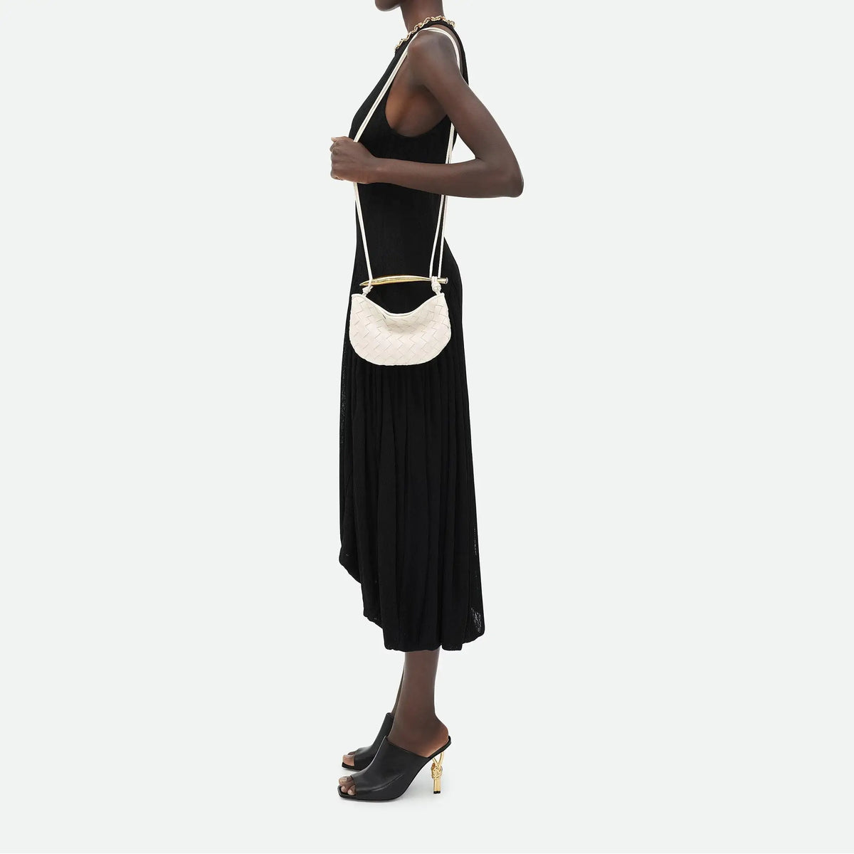 Cecilia | Bolso Hobo de Tejido Trenzado