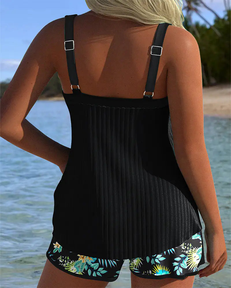 Carla | Tankini de Rayas con Short de Playa