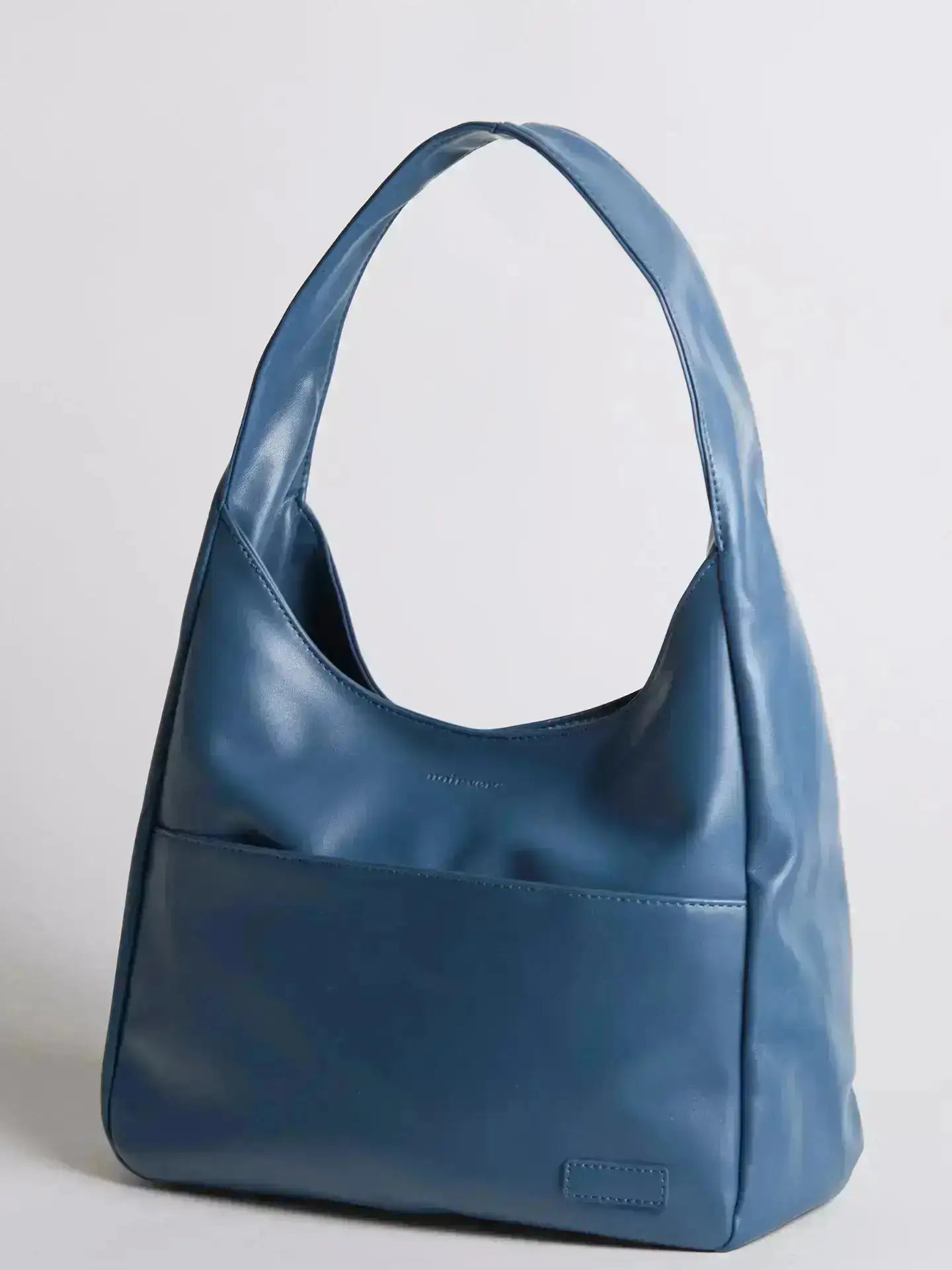 Noir Essence | Bolso Estructurado Negro Satinado