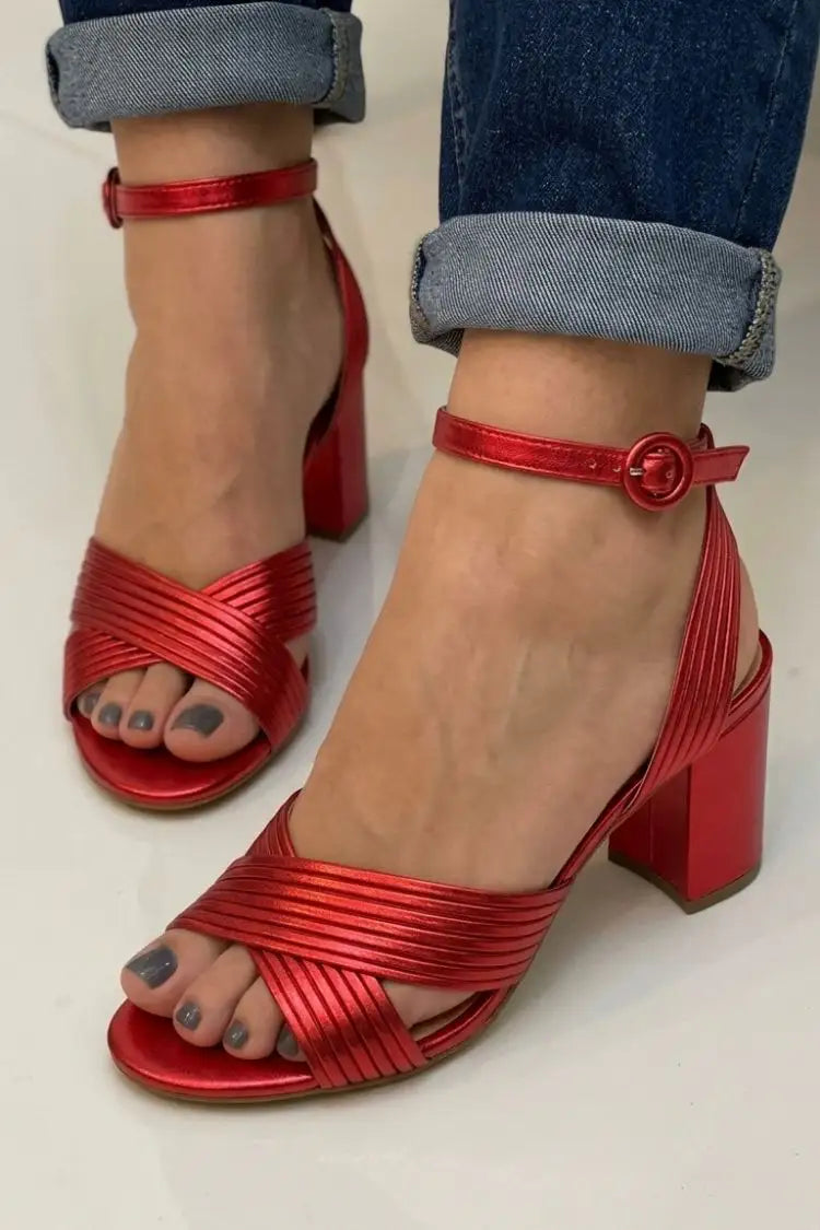 Hipolita | Sandalias Doradas con Correa