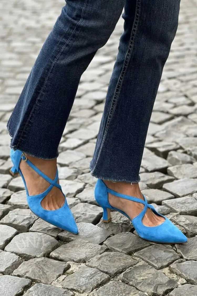 Amparo | Tacones Caqui con Hebilla
