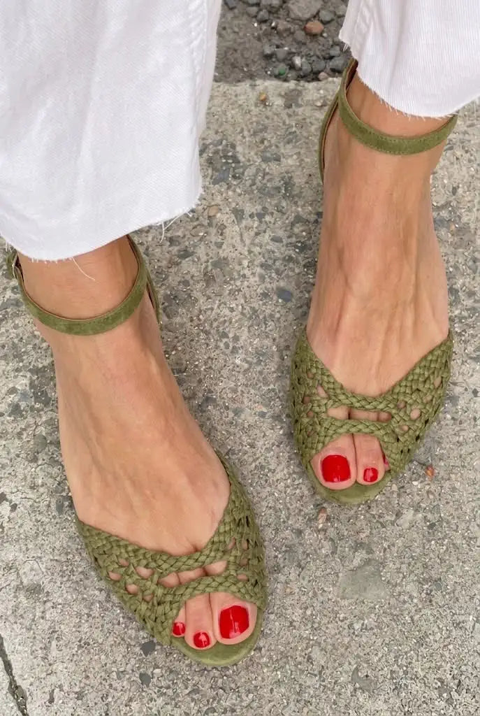 Herminia | Sandalias Trenzadas con Correa