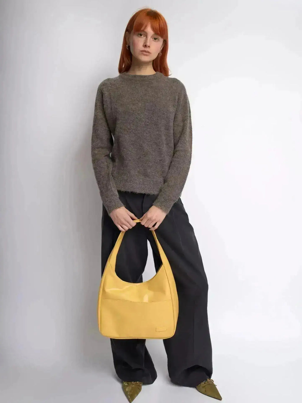 Noir Essence | Bolso Estructurado Negro Satinado