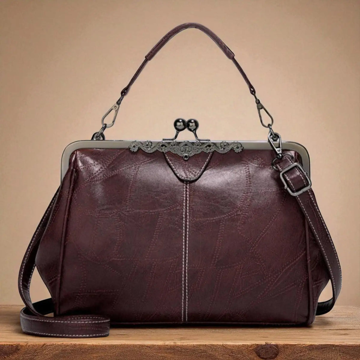 Emilia | Bolso Vintage con Cierre de Solapa