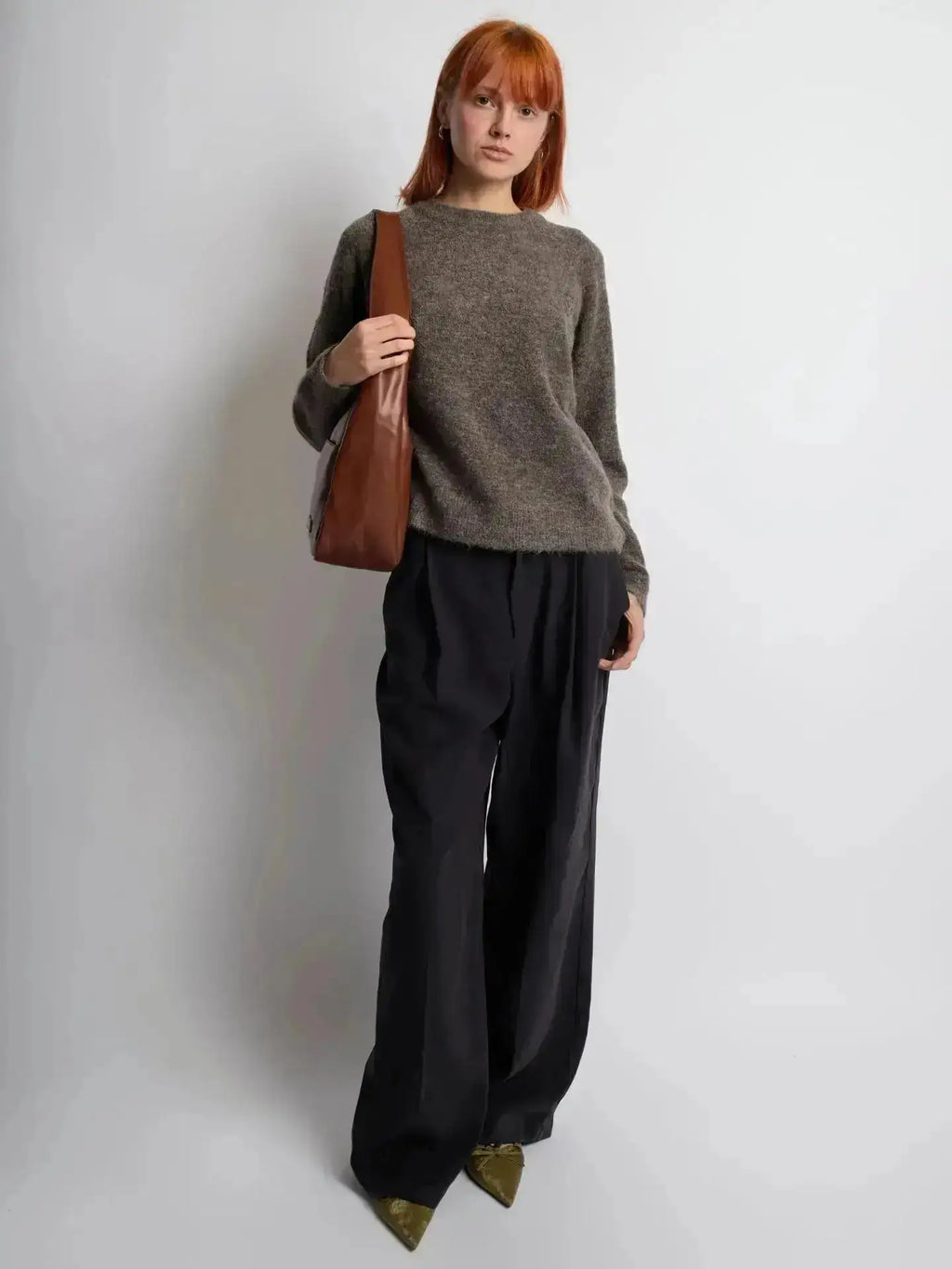 Noir Essence | Bolso Estructurado Negro Satinado
