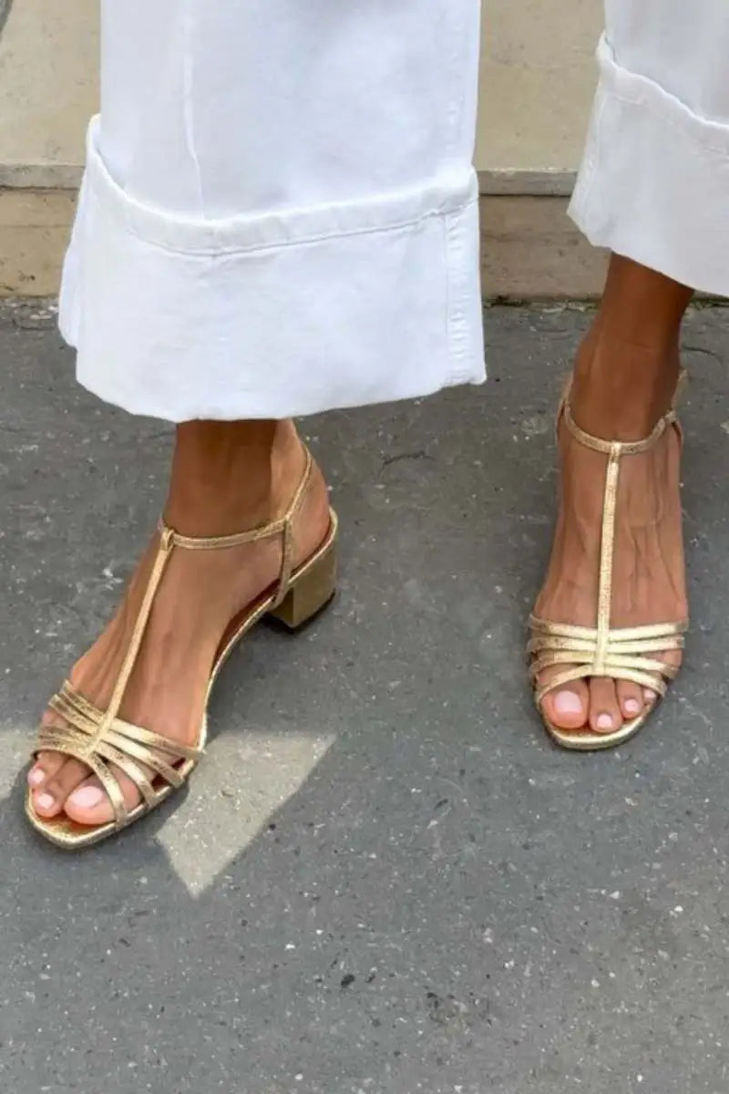 Fabiola | Tacones Metalizados con Hebilla