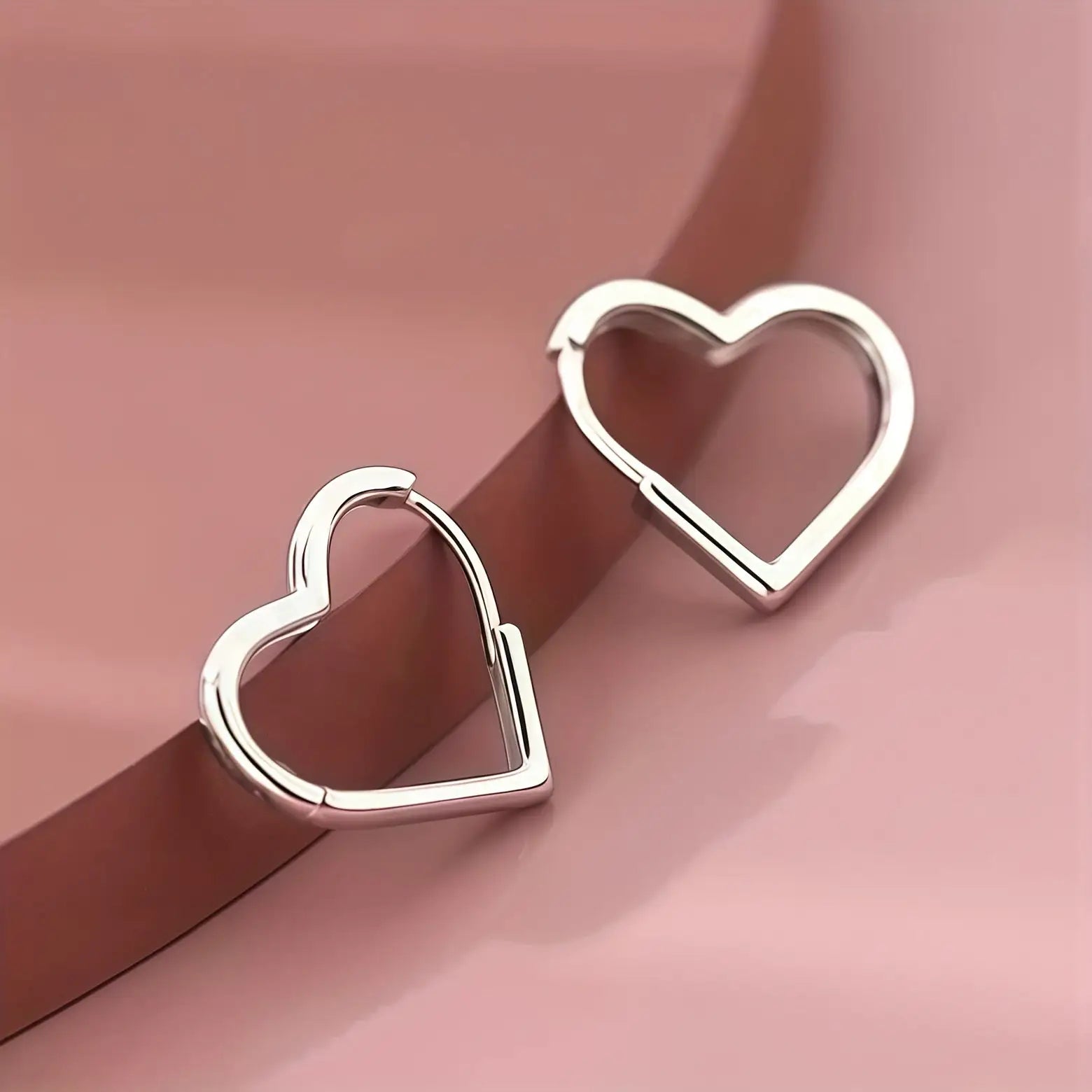 Pilar | Pendientes de Corazón en Acero Inoxidable