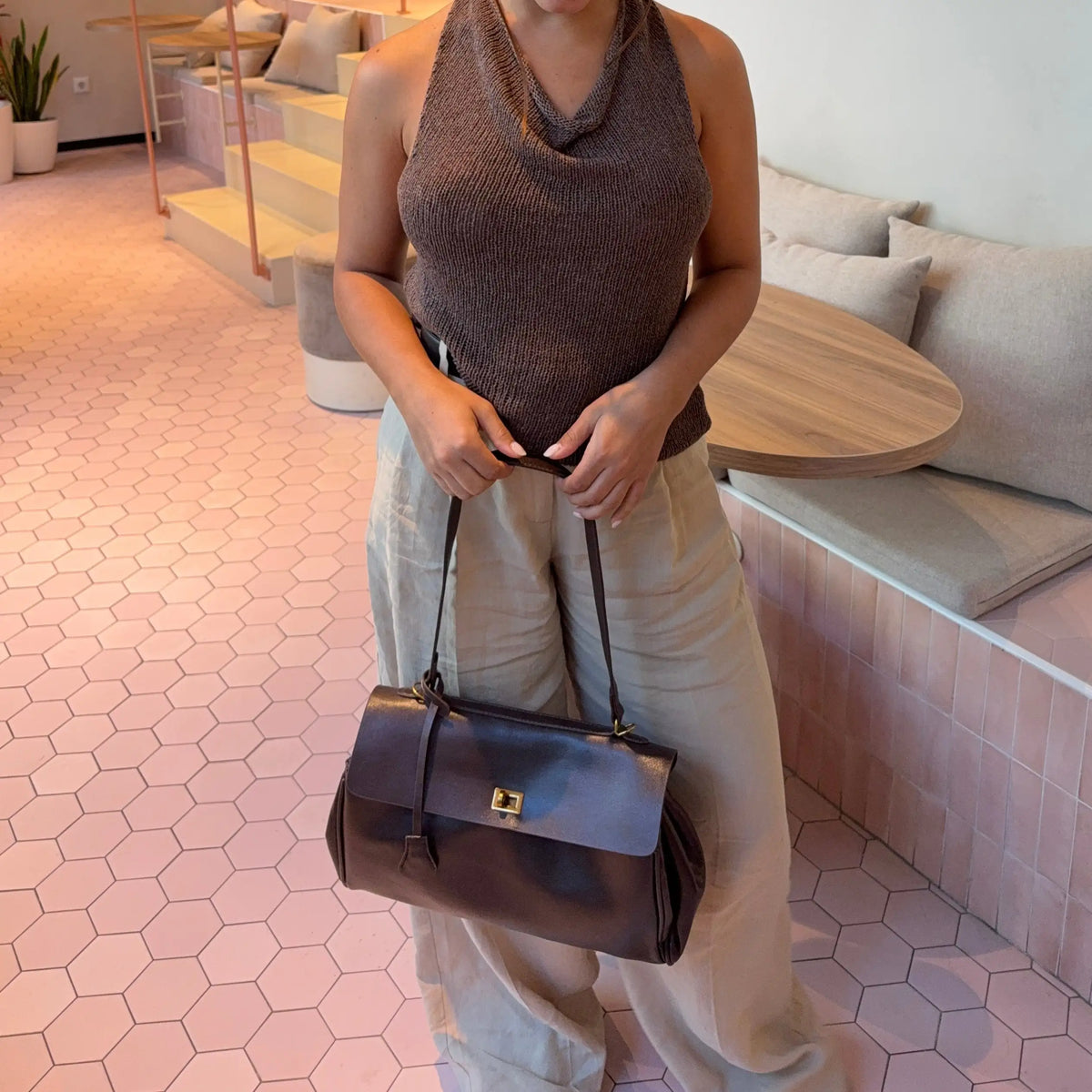 Ciara | Bolso de Mano Vintage con Herrajes Dorados