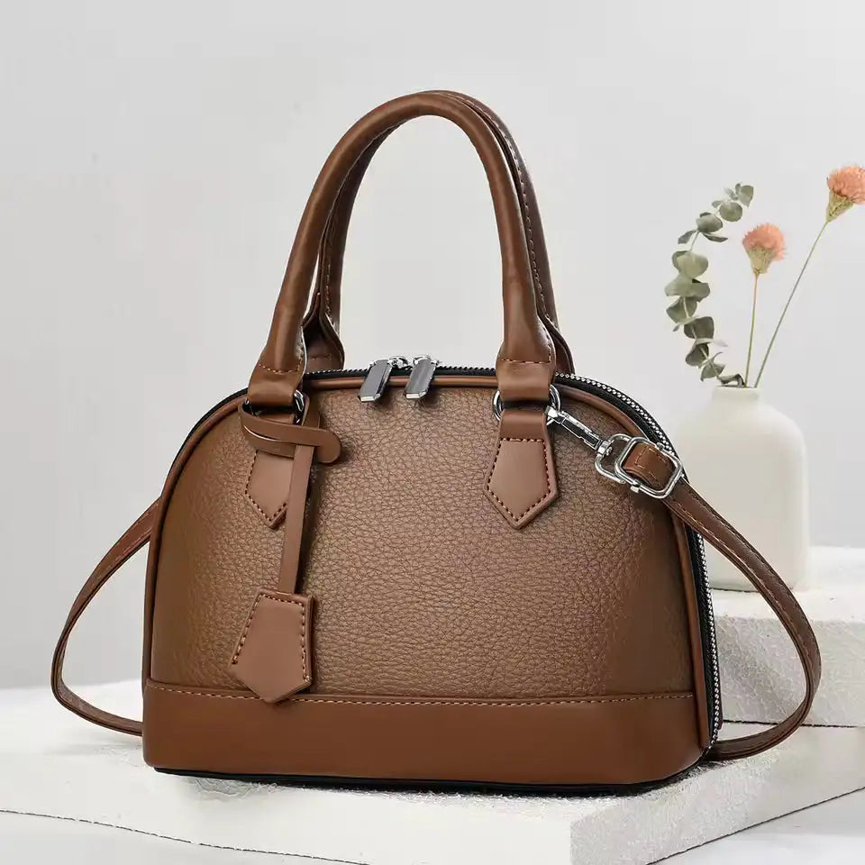 Gina | Bolso Minimalista de Cuero Moderno