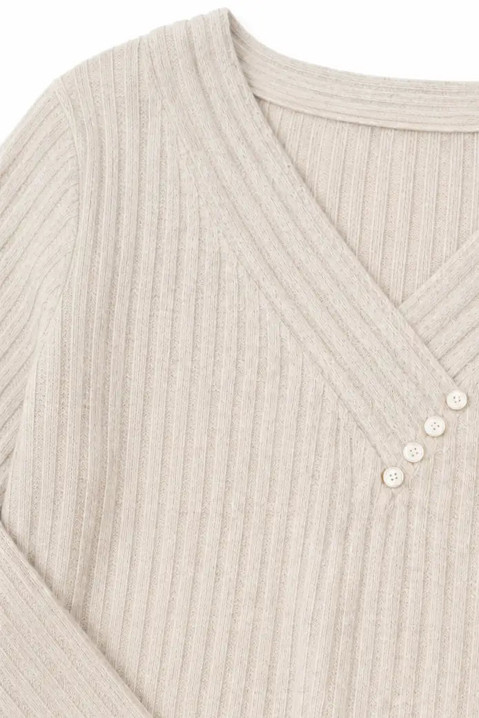 Carolina | Jersey de Canalé con Cuello en Pico y Botones