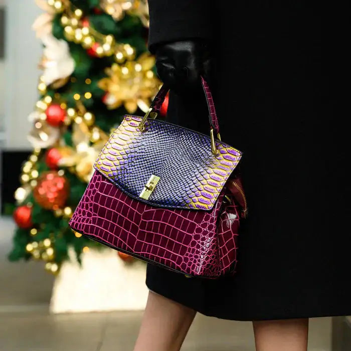 Presumida | Bolso Estructurado con Estampado Grabado