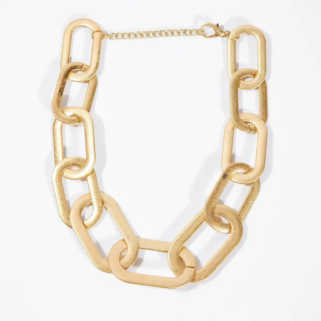 Kenia | Collar de Cadena Dorada Escultural