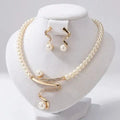 Almudena | Set de Collar y Pendientes con Perlas