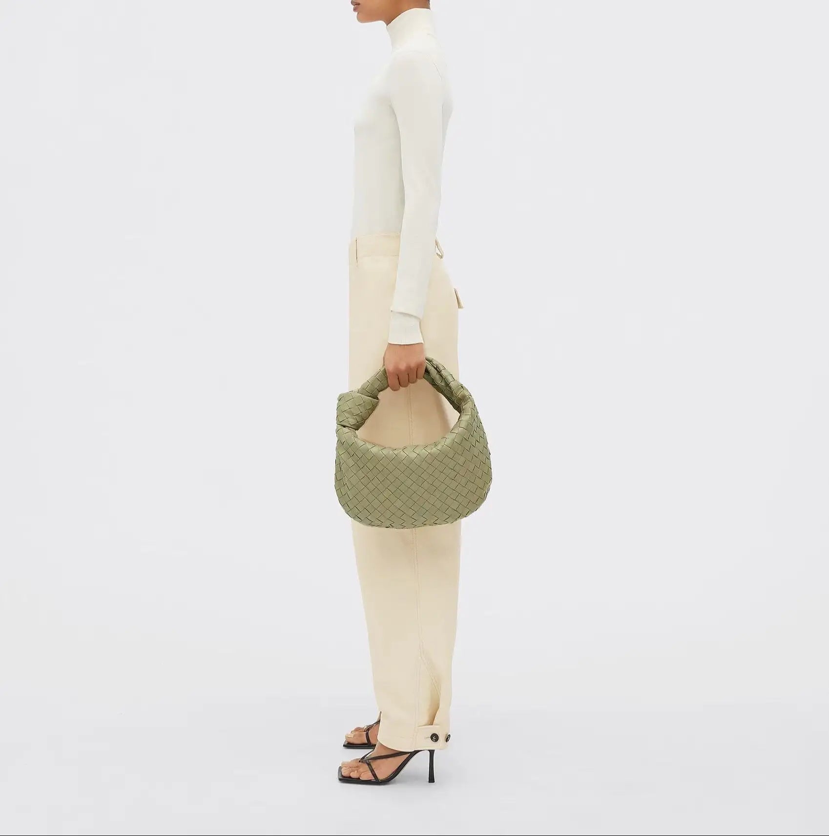 Santa María | Bolso Hobo Amplio de Tejido Trenzado