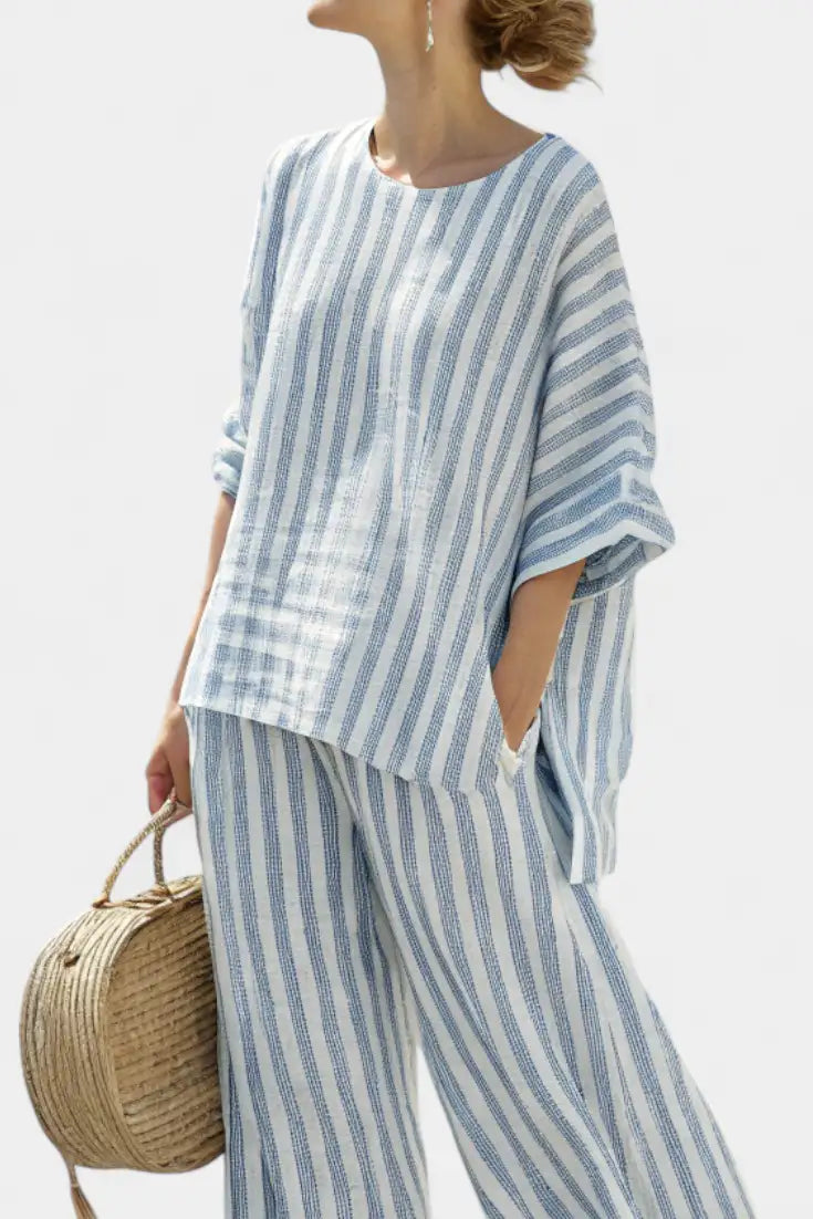 Federica | Conjunto de Top de Lino a Rayas Azules y Pantalón