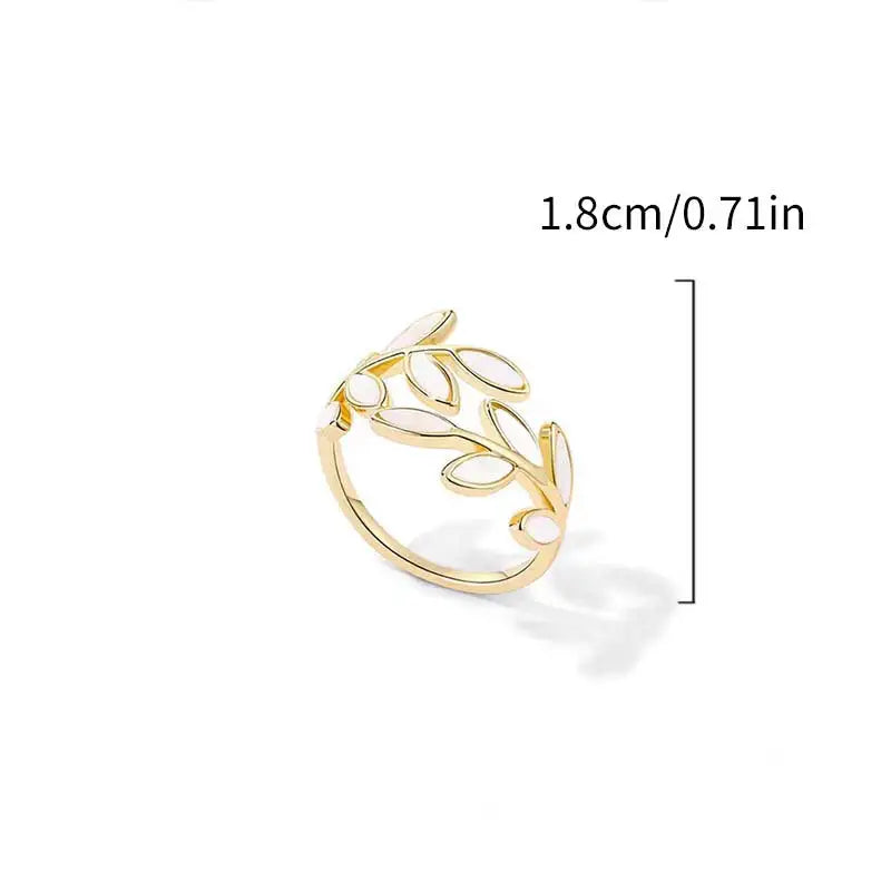 Issabeau™ | Anillo con Hojas Doradas