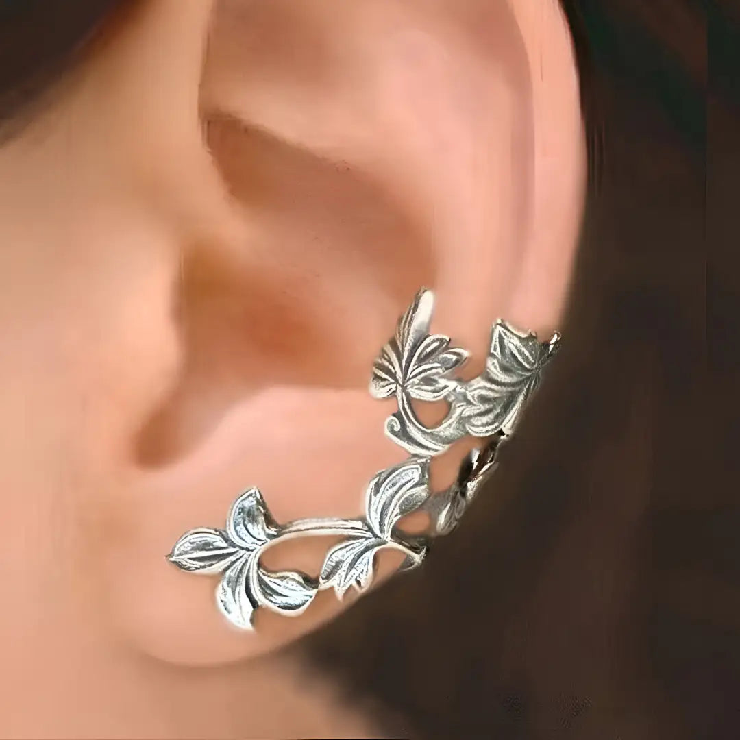 Clarisa | Ear Cuff de Plata con Forma de Pétalos