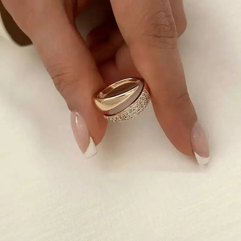 Angela™ | Anillo con Detalles Brillantes