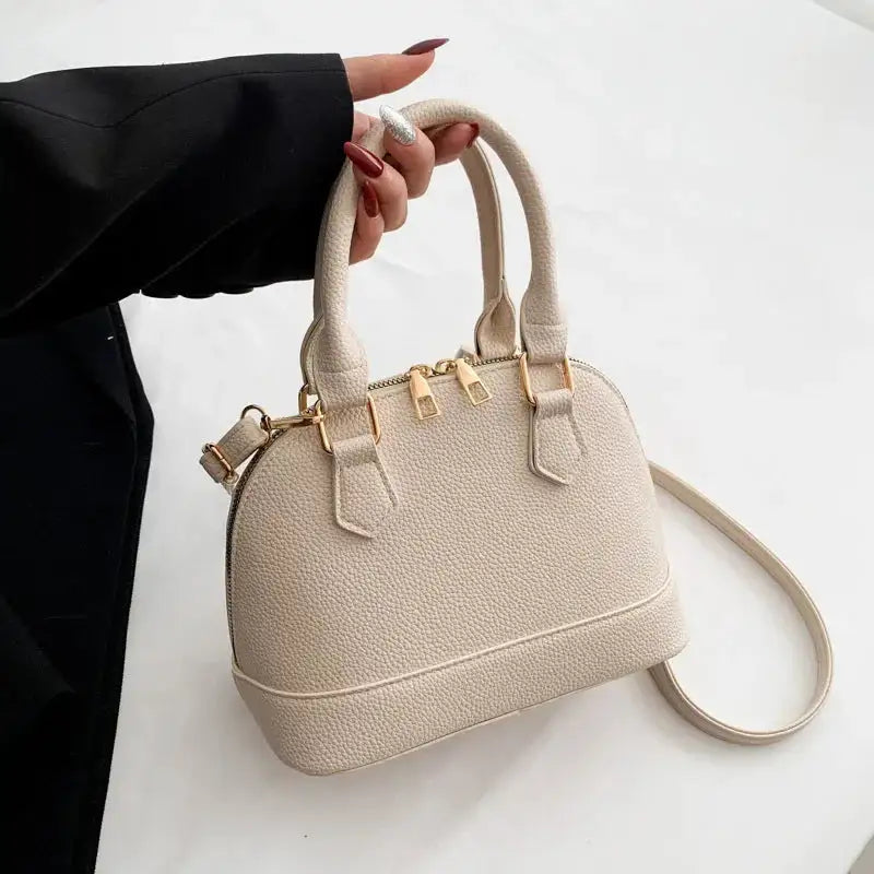 Gina | Bolso Minimalista de Cuero Moderno