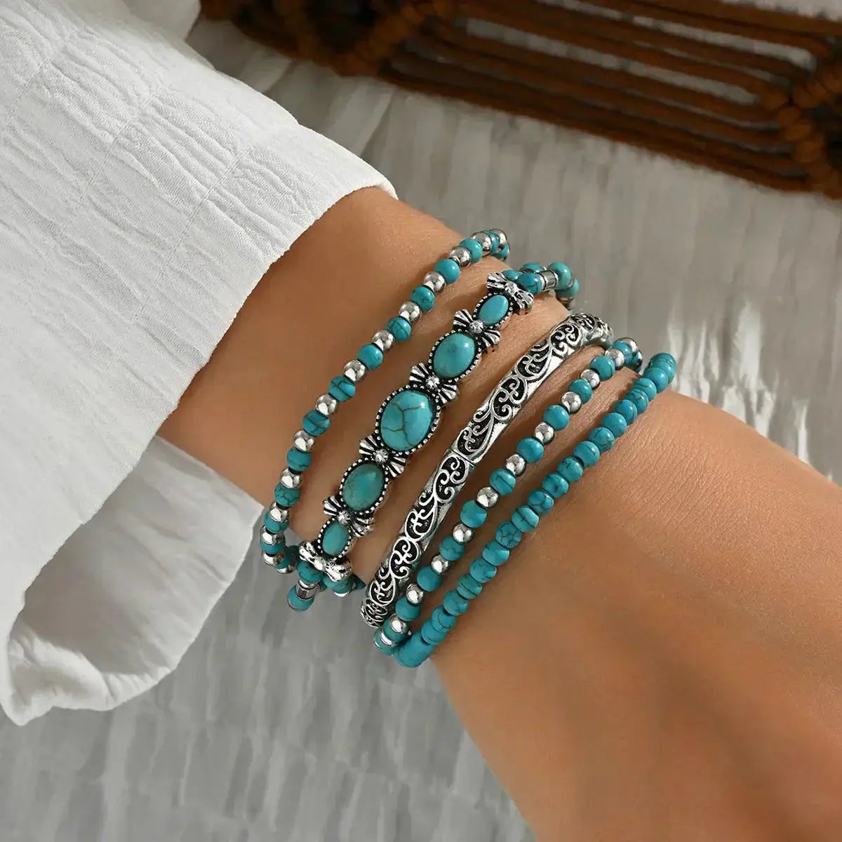 Set de pulseras con cuentas turquesa — Verónica