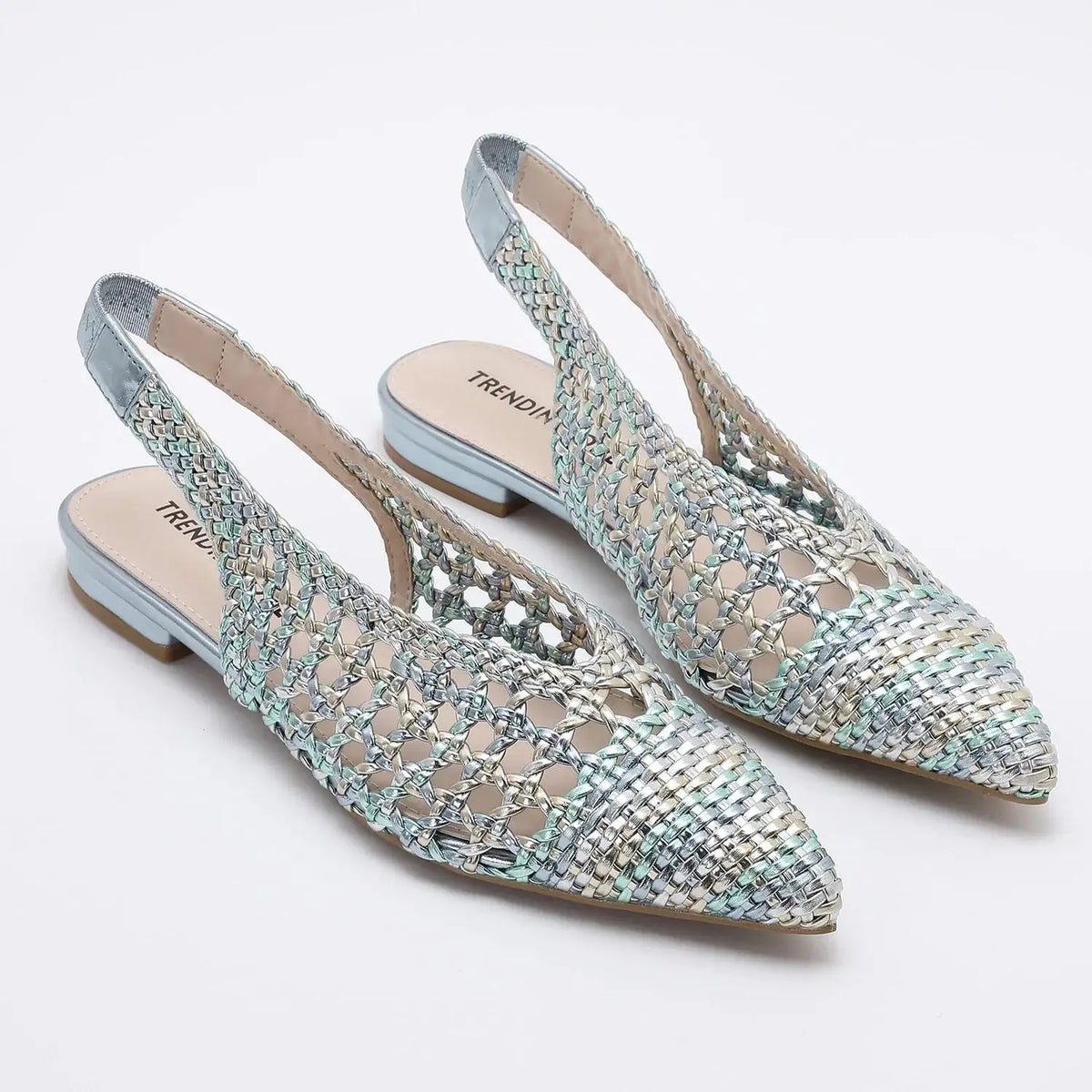 Trendiva™ | Sandalias Planas Trenzadas en Punta