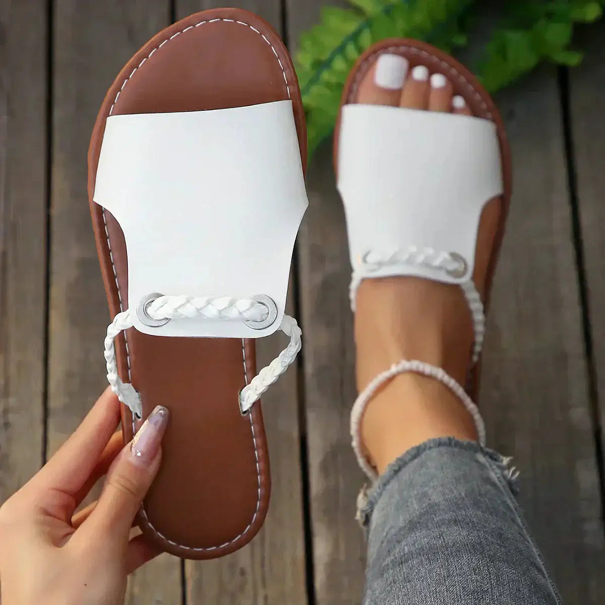 Nova | Sandalias de Tira Redonda