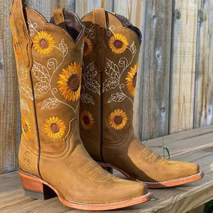 Luz | Botas Western con Bordados de Girasoles