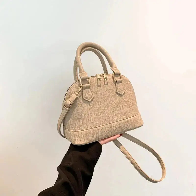 Gina | Bolso Minimalista de Cuero Moderno