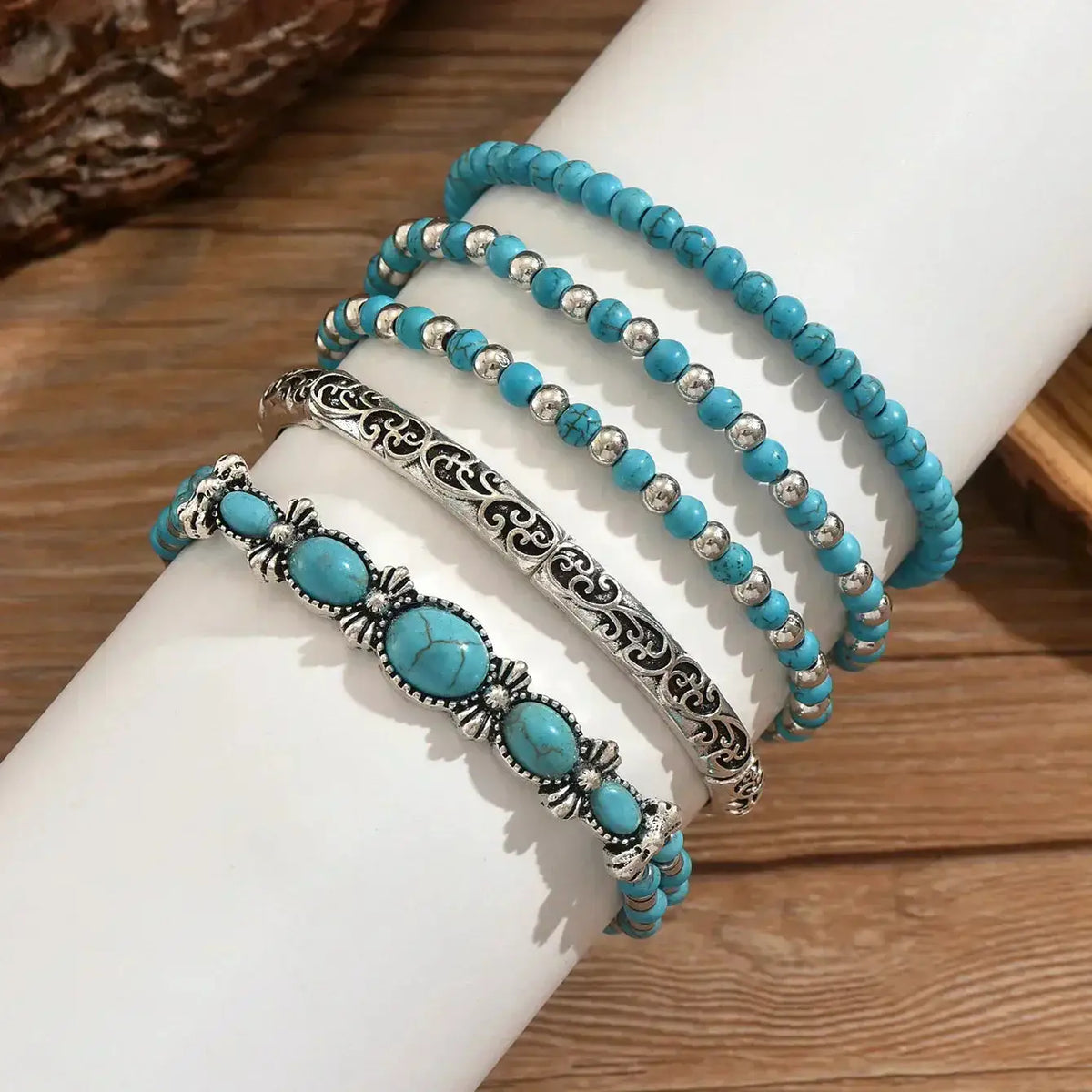 Set de pulseras con cuentas turquesa — Verónica