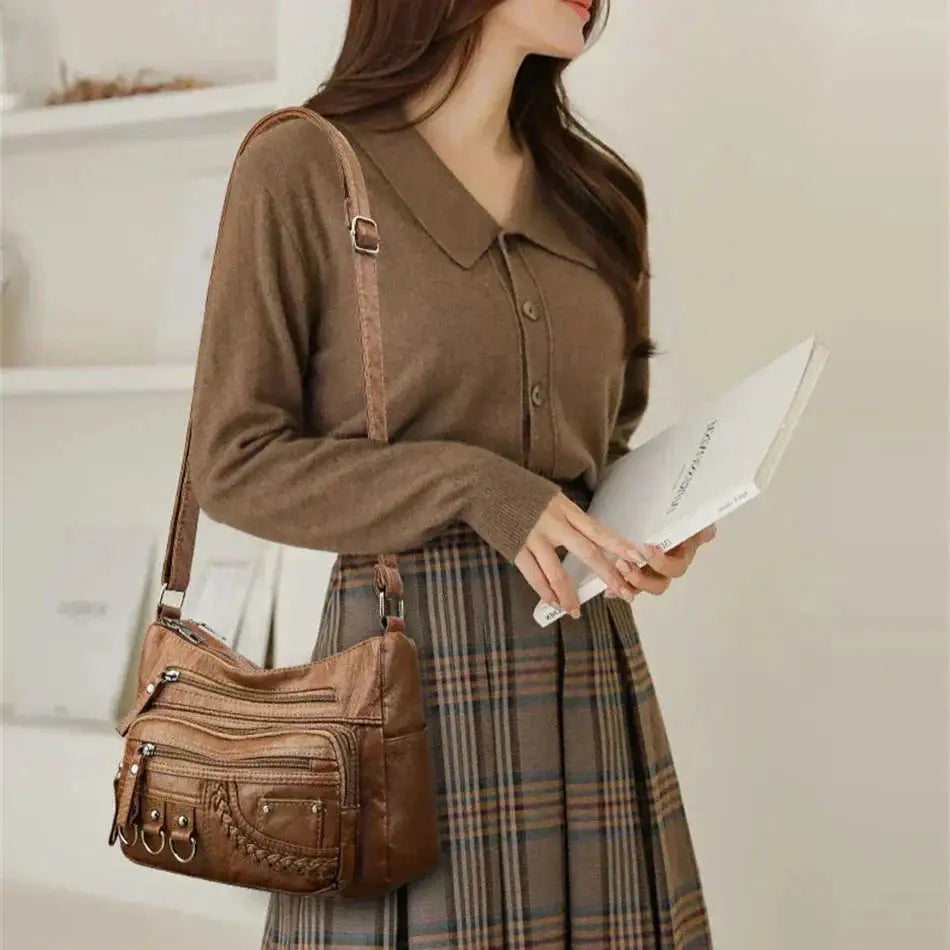 María | Bolso de Hombro Multibolsillos