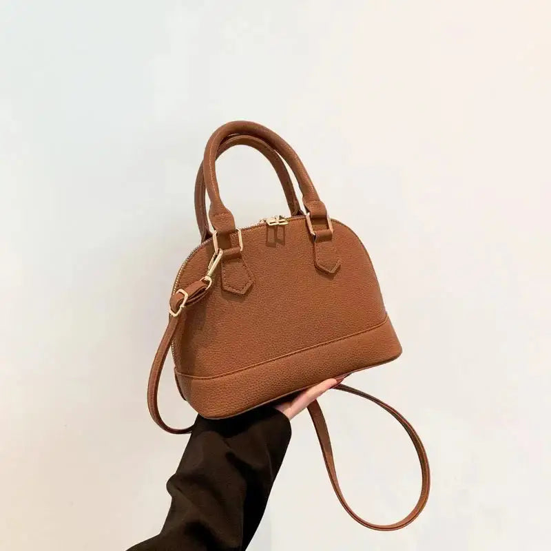 Gina | Bolso Minimalista de Cuero Moderno
