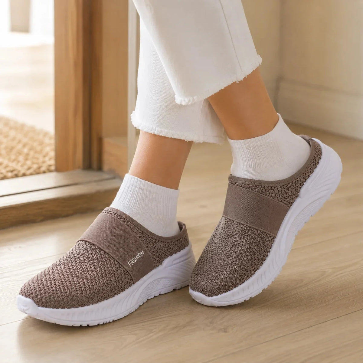 Eva | Zapatilla Mule de Plataforma