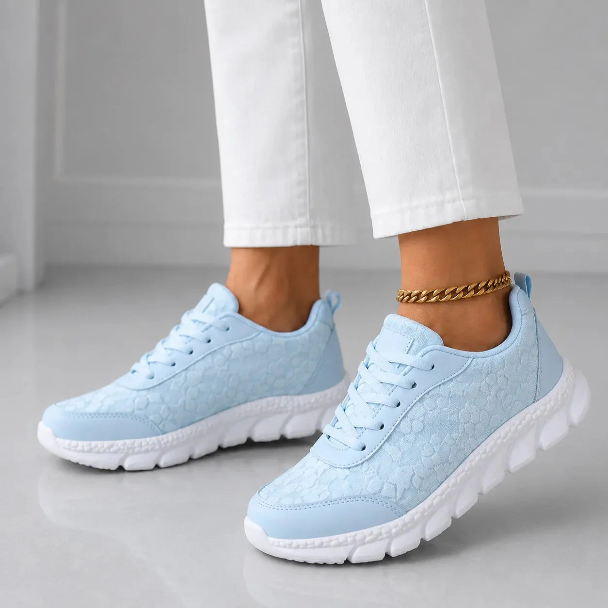 Casilda | Zapatilla de Plataforma con Malla de Estrellas