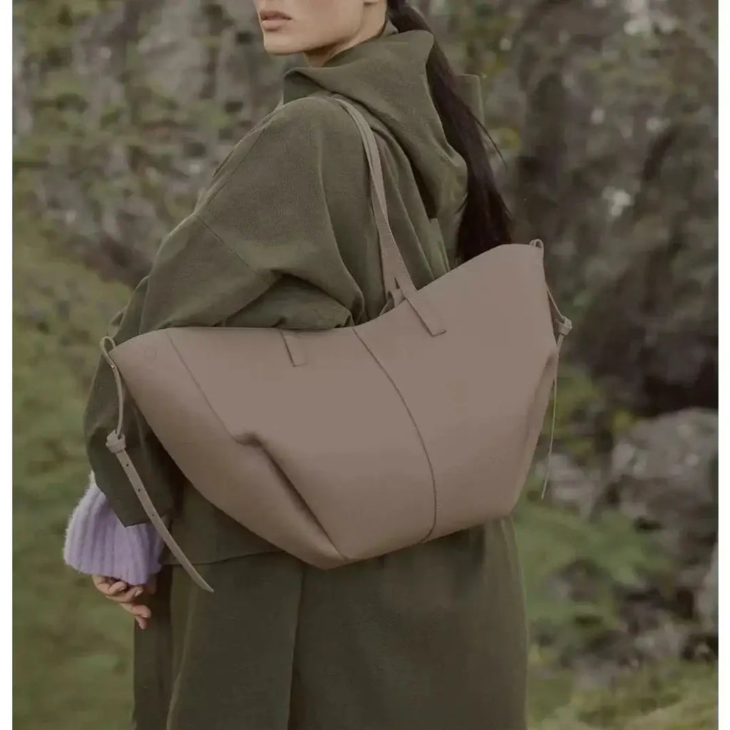 Riosa | Bolso Shopper Amplio con Cordones Laterales