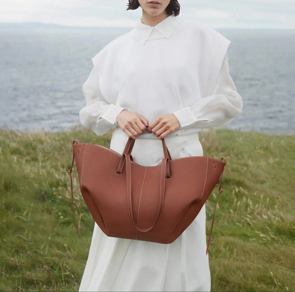 Riosa | Bolso Shopper Amplio con Cordones Laterales
