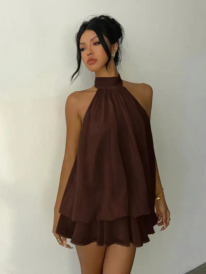Zoa | Margot Mini Vestido Halter con Espalda Descubierta y Movimiento