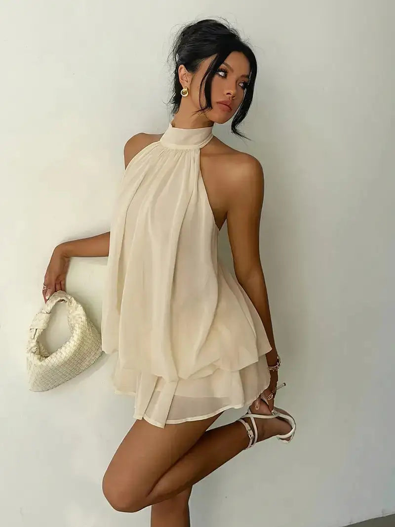 Zoa | Margot Mini Vestido Halter con Espalda Descubierta y Movimiento