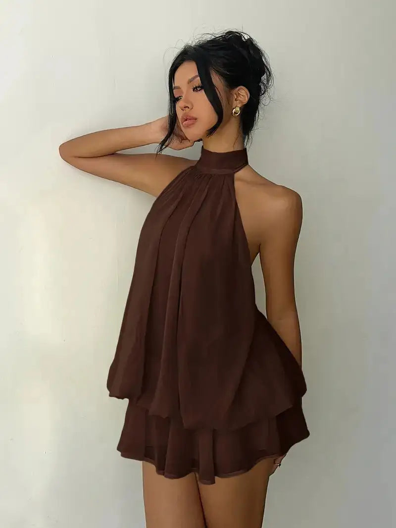 Zoa | Margot Mini Vestido Halter con Espalda Descubierta y Movimiento