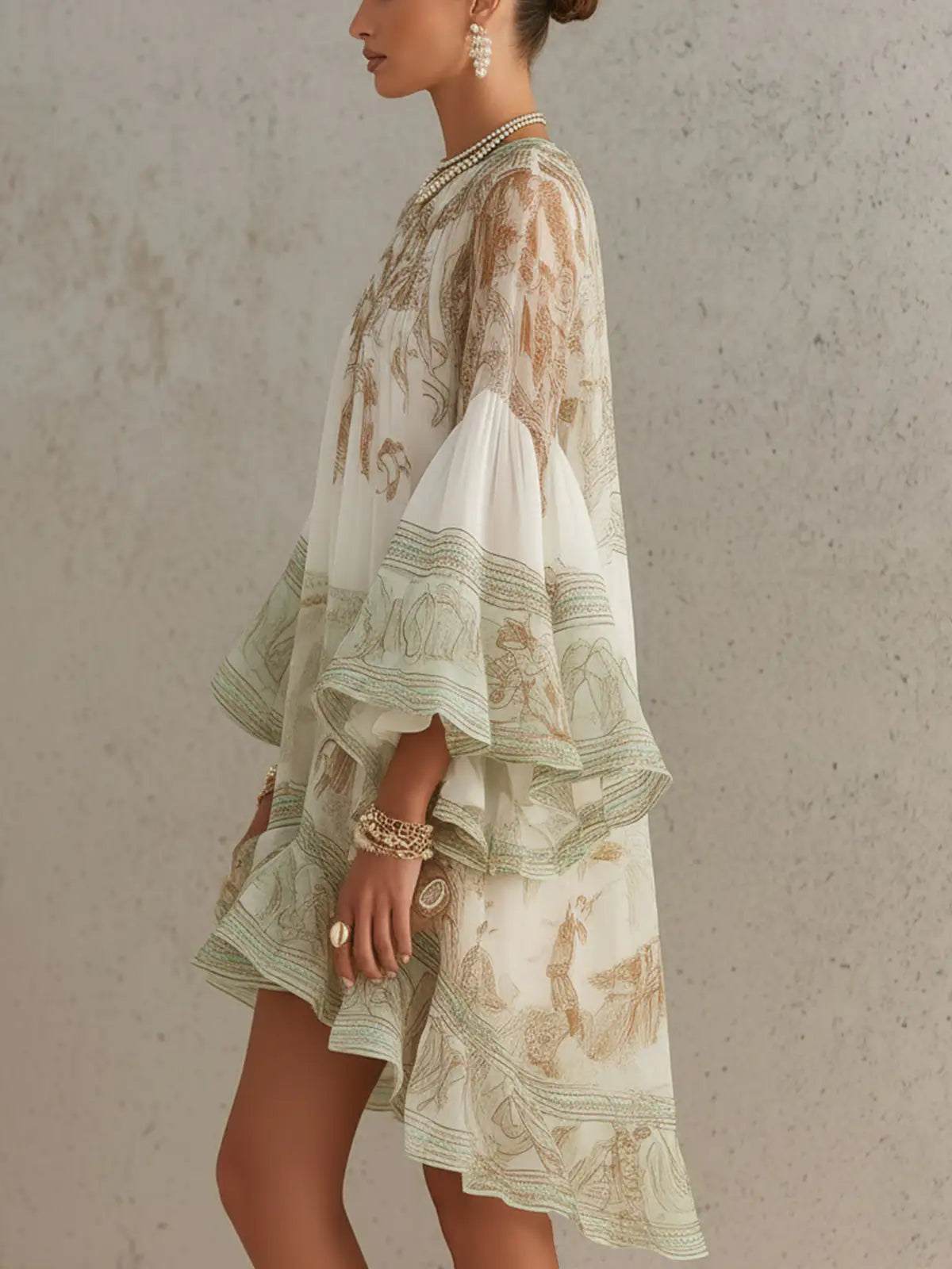 Rosalie | Mini vestido de chifón con mangas volantes y dobladillo a rayas verdes
