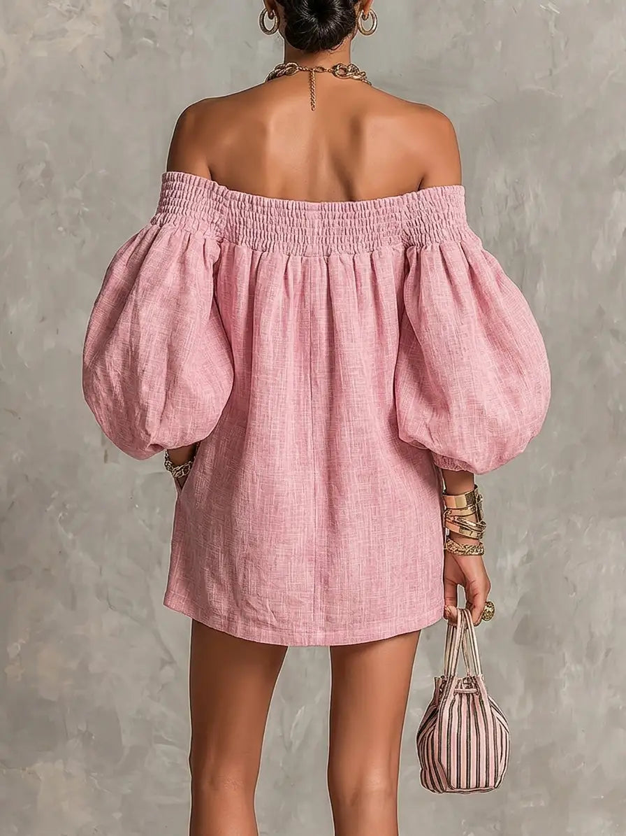 Violette | Vestido mini de silueta trapezoidal rosa con mangas farol y hombros descubiertos