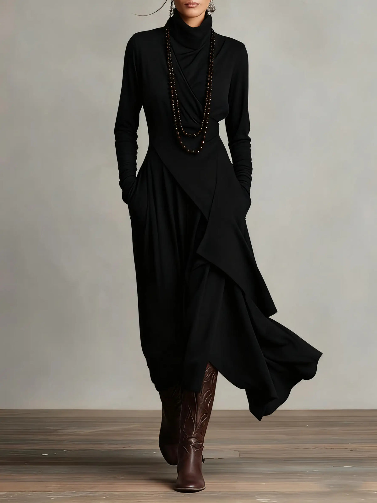 Aurelia™ | Vestido Largo Plisado Asimétrico con Cuello Alto