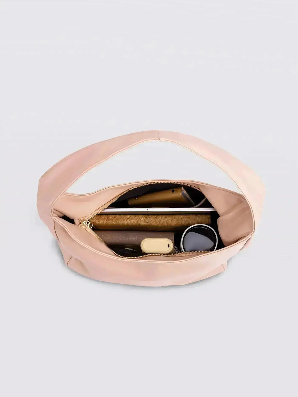 Noir Essence | Bolso Estructurado Negro Satinado